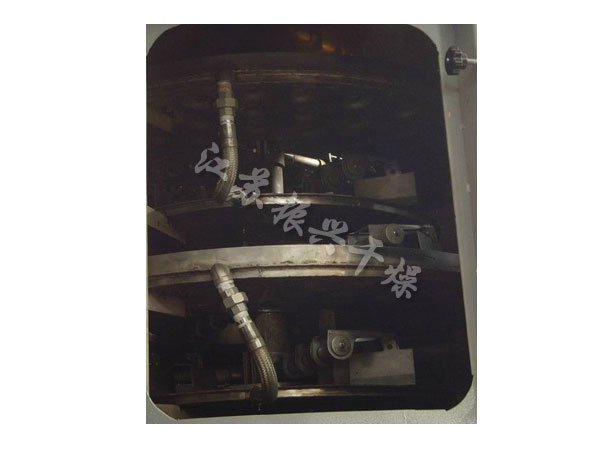 電(diàn)池材料專用盤式幹燥機